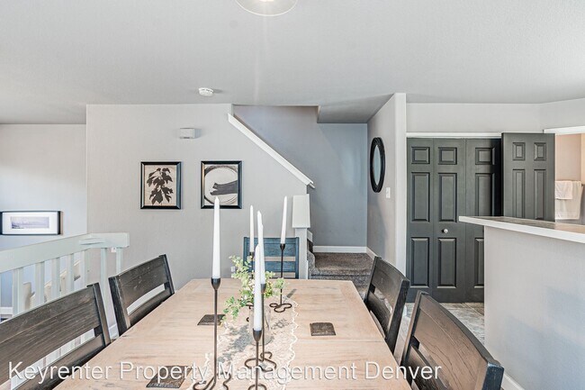 Building Photo - 2 br, 2.5 bath House - 8199 Welby Rd 4201