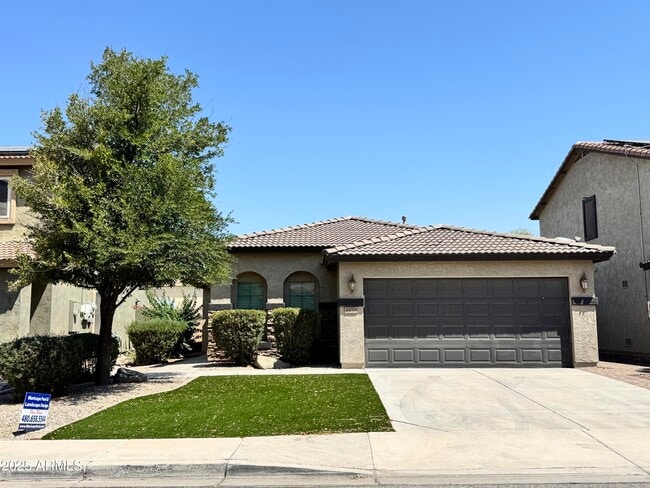 Primary Photo - 45008 Miramar Rd
