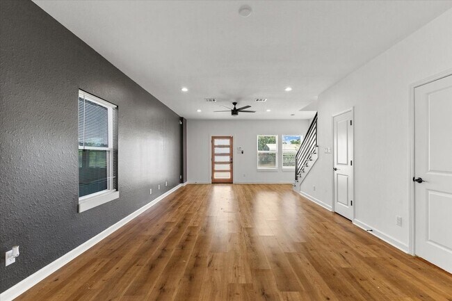 Building Photo - 6130 Conley St