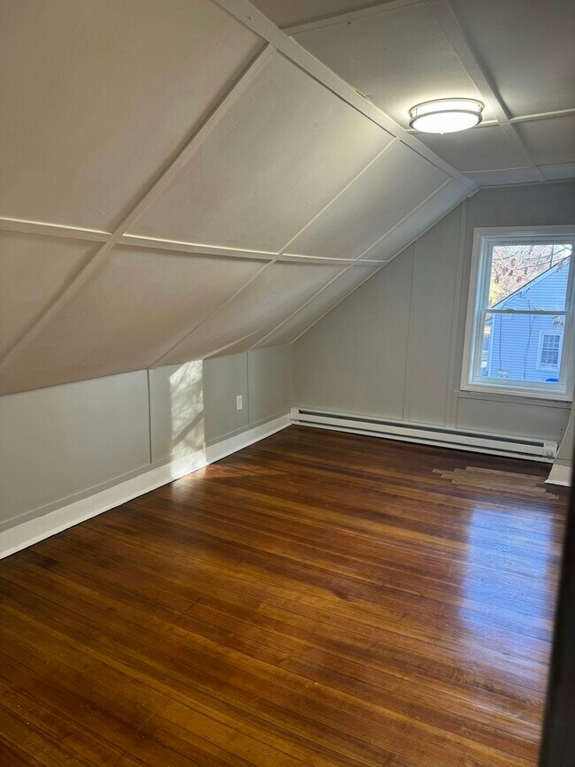 Building Photo - 293-295 Water Street, Unit 1