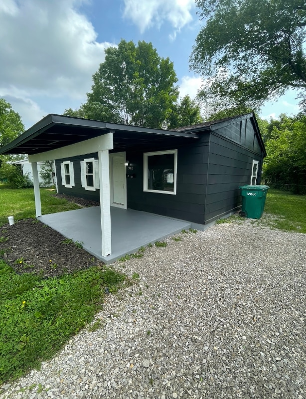 Building Photo - 740 St Martin Dr