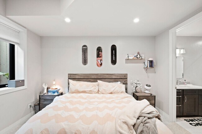 Building Photo - Luxury 4BD, 6BA Cherry Creek Home with 4 Outdoor Spaces