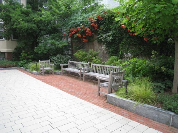 Building Photo - 1617 Massachusetts Ave