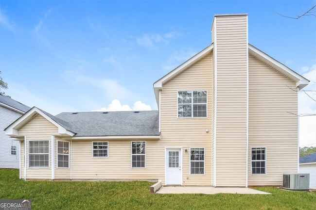 Building Photo - 7030 Mahogany Dr