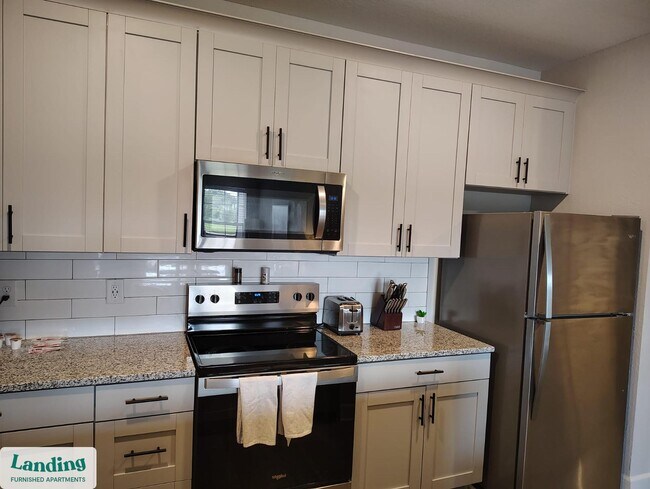 Building Photo - 120 SW 148th Dr