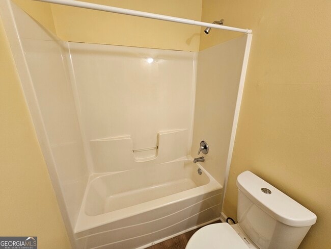 Building Photo - 206 Southwind Ln