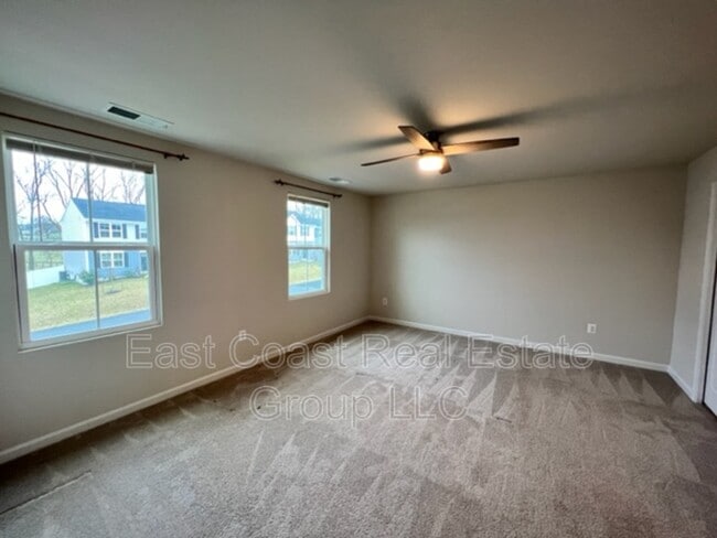 Building Photo - 216 Salida Trl