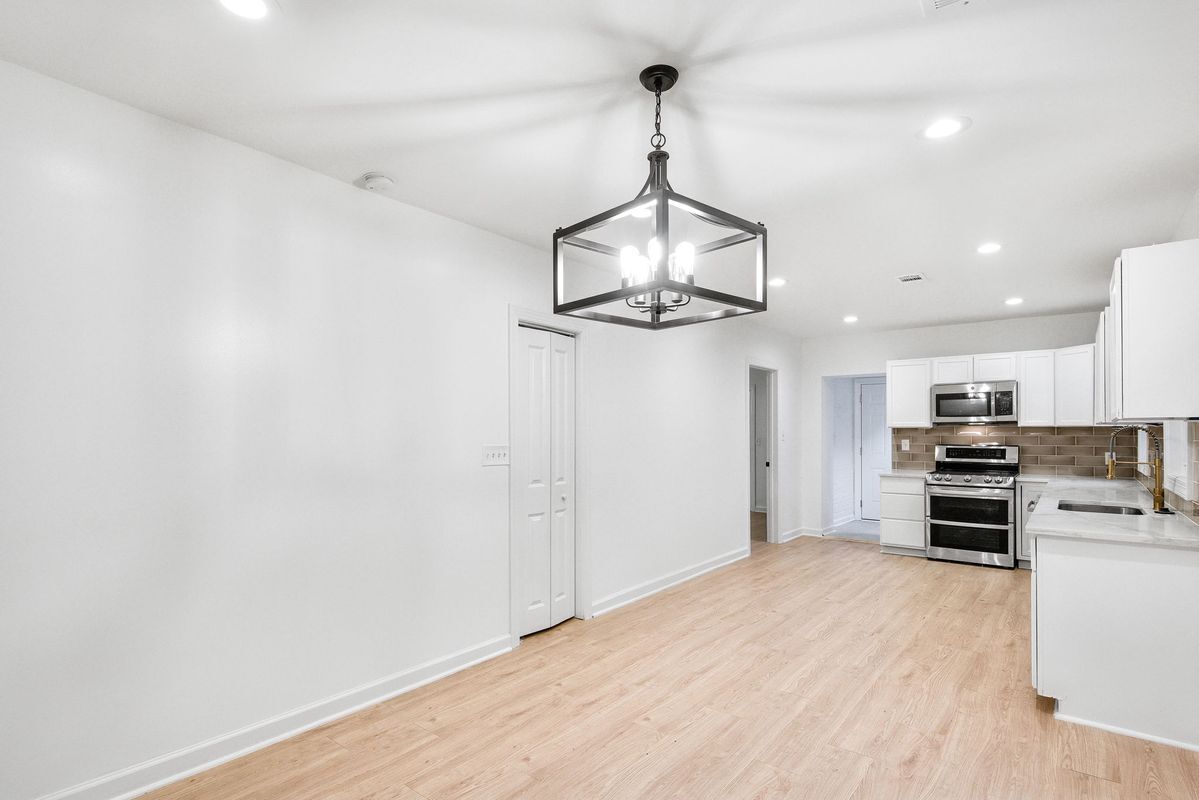 Building Photo - 1967 Browns Mill Rd SE