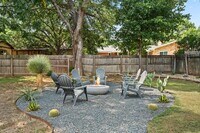Building Photo - 6408 Sunnysky Way