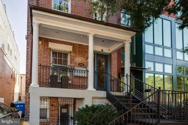 Building Photo - 1543 6th St NW
