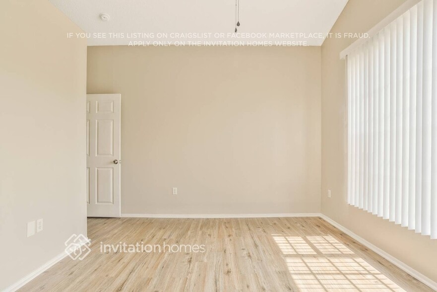 Building Photo - 3111 Huntwicke Blvd
