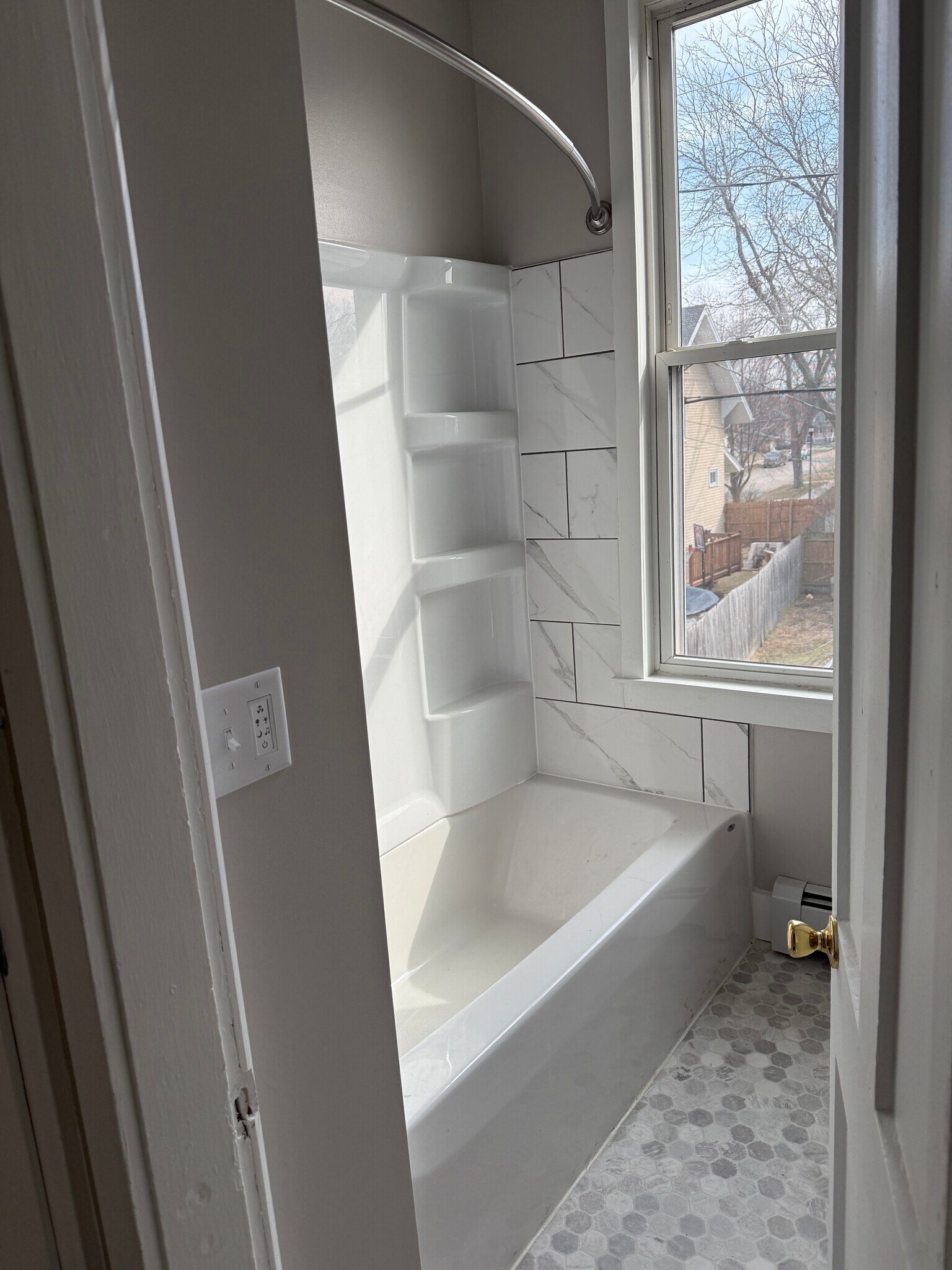 Building Photo - 264 Fond du Lac Ave