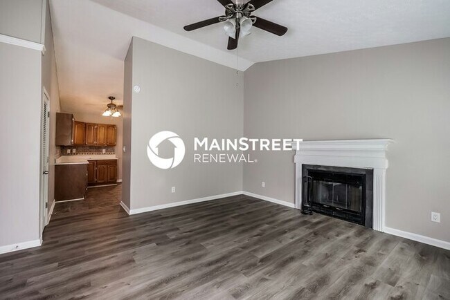 Building Photo - 3 Bedroom Pet-Friendly Home in Louisville,...