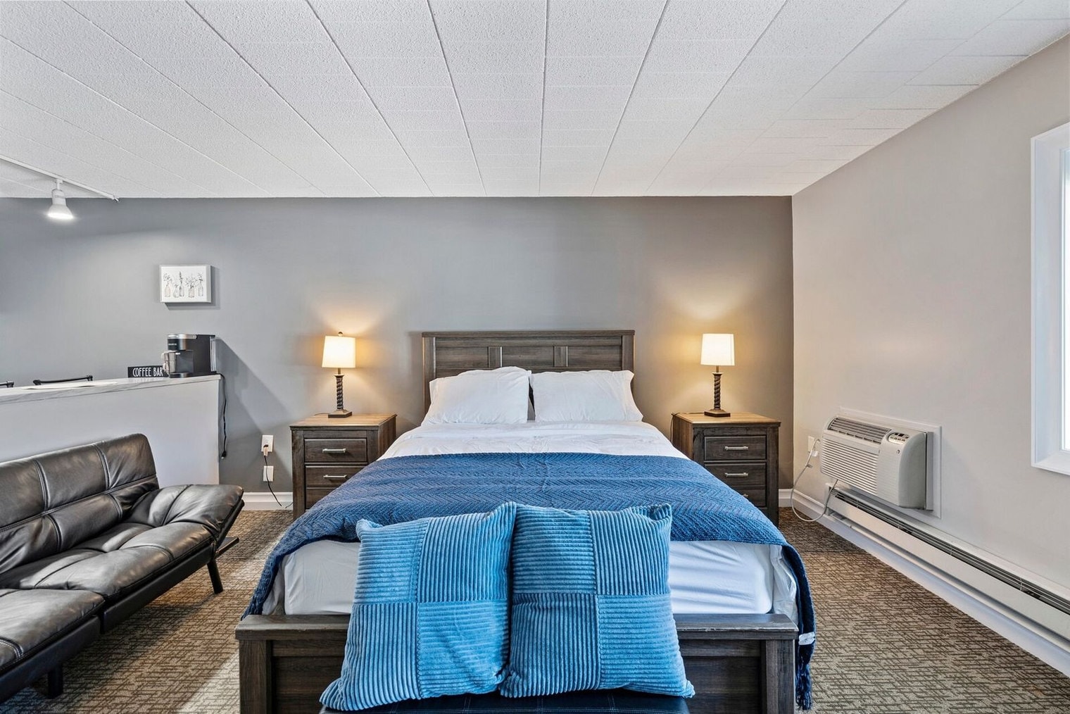 Building Photo - 30 U.S. 9W-SI ID1466753P