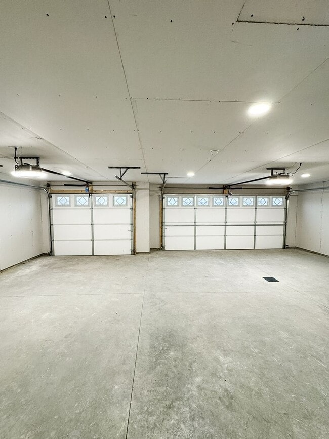 Building Photo - Legacy - GST Investments LLC