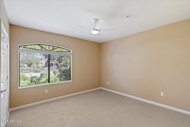 Building Photo - 15095 N Thompson Peak Pkwy