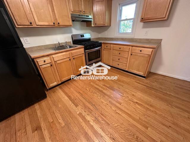 Building Photo - 3762 St Paul St