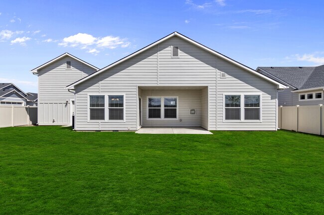 Building Photo - 8480 E Drover Loop