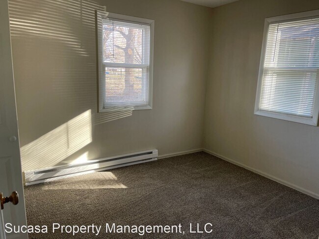 Building Photo - 2 br, 1 bath House - 2535 Rockwood Dr.