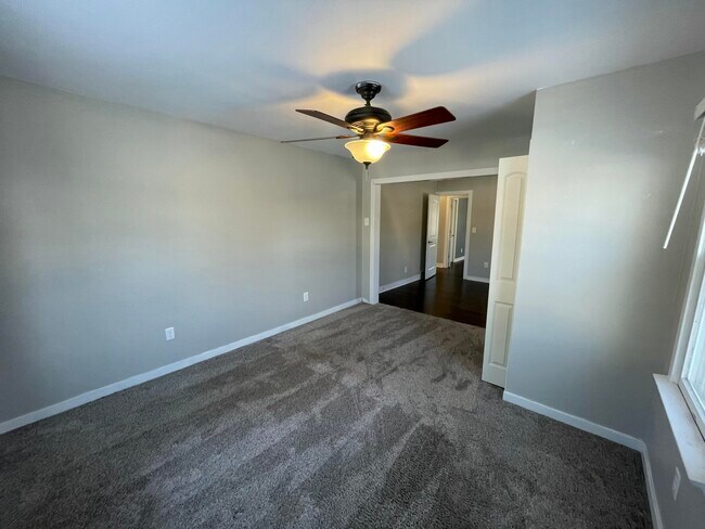 Building Photo - 8380 Huron River Dr