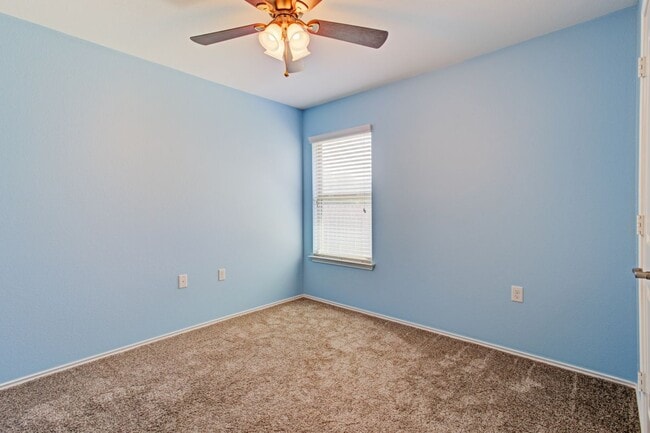 Building Photo - 7000 Crestone Rd
