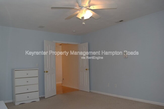 Building Photo - 1125 Lady Ashley Dr