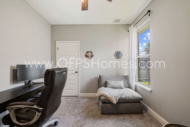 Building Photo - 4bed Fort Walton Beach Home