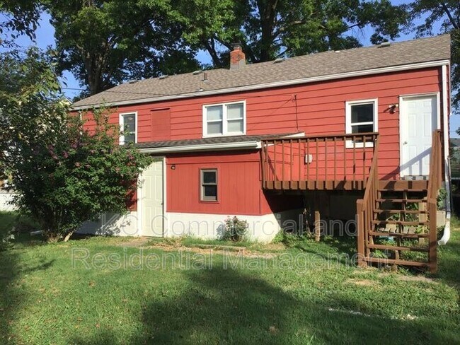 Building Photo - 10613 E Hill Park Terrace