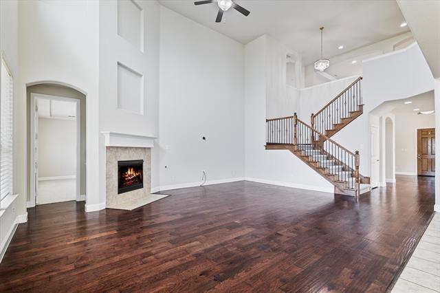 Building Photo - 1297 Roma Dr