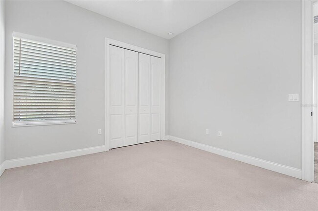 Building Photo - 15 Sandpiper Ln
