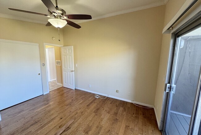 Building Photo - 808 Coriander Dr