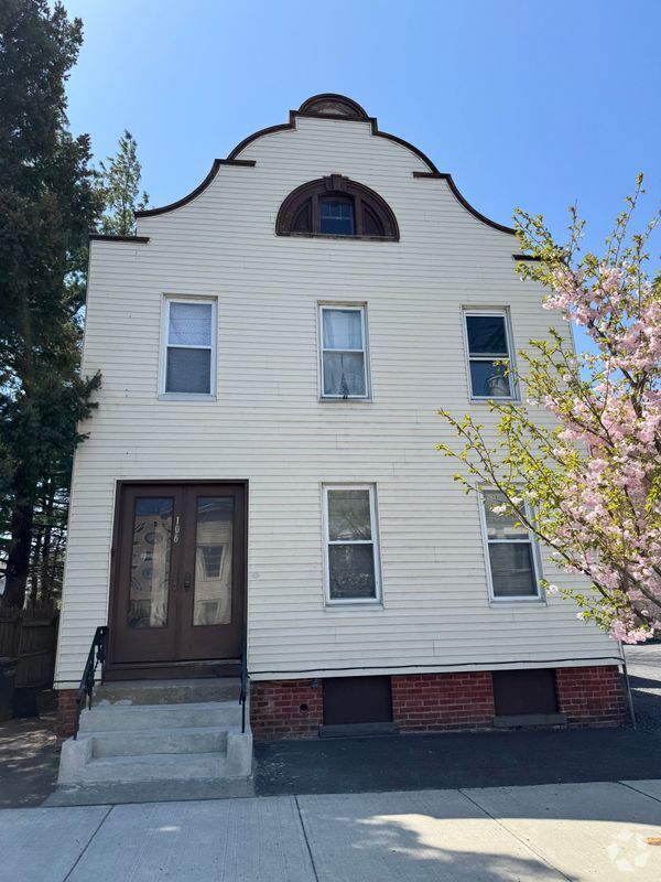 Building Photo - 106 Hunter Ave