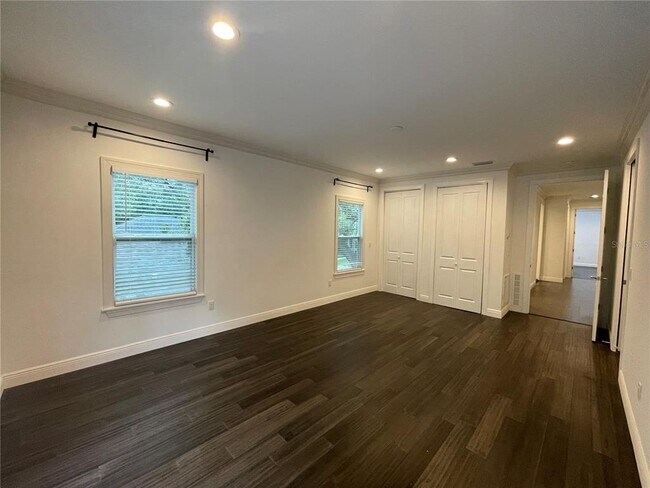 Building Photo - 3110 W San Carlos St