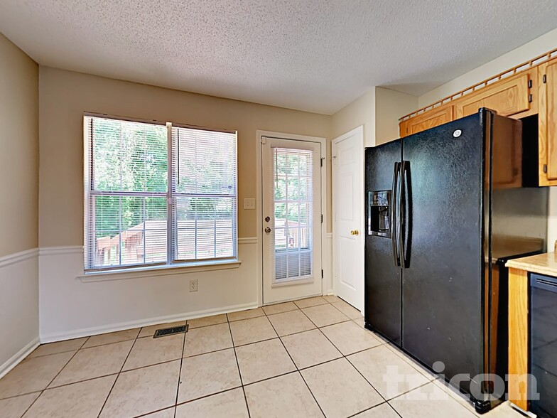 Building Photo - 2218 Alyssa Ct