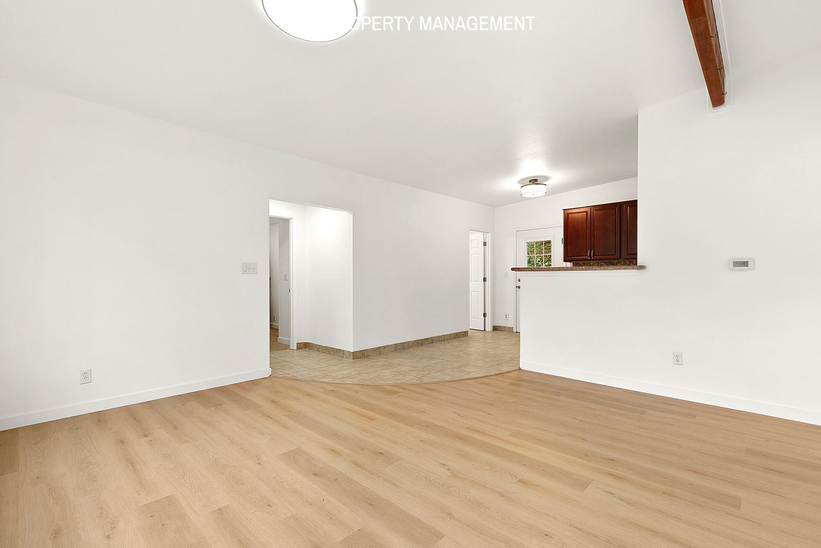 Building Photo - 14215 SE 41st St