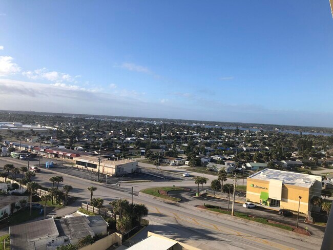 Building Photo - 1415 Ocean Shore Blvd