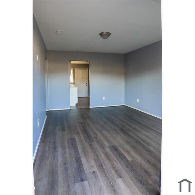 Building Photo - 3232 Berry St