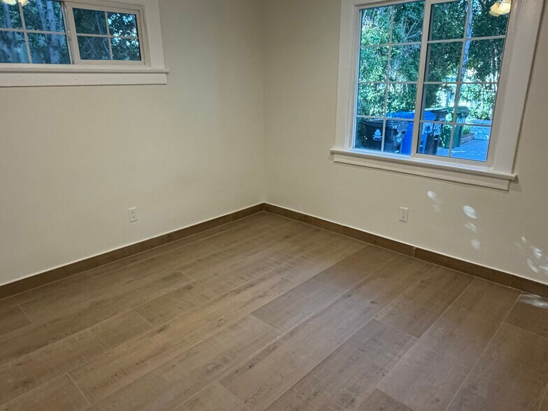 Bedroom - 14224 Friar St