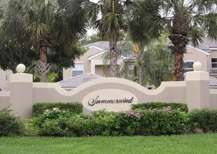 Building Photo - 2 bedroom, 2 bath condo in Summerwind- Com...