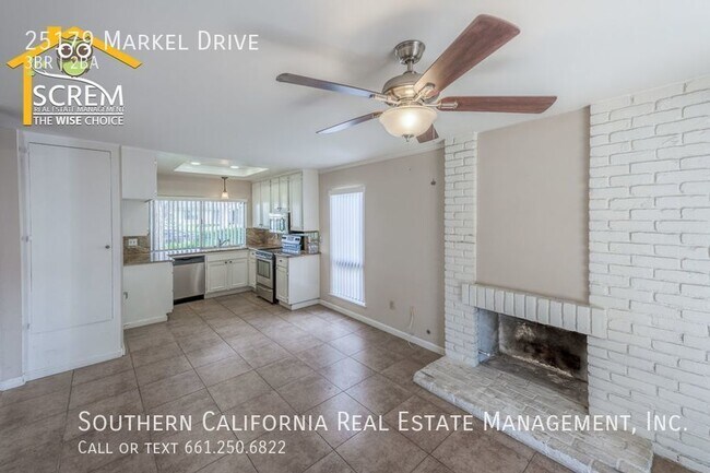 Building Photo - Single Story Three Bedroom Home in Newhall