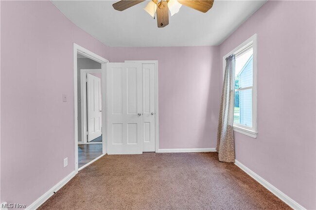 Building Photo - 5634 Waterbury Ave