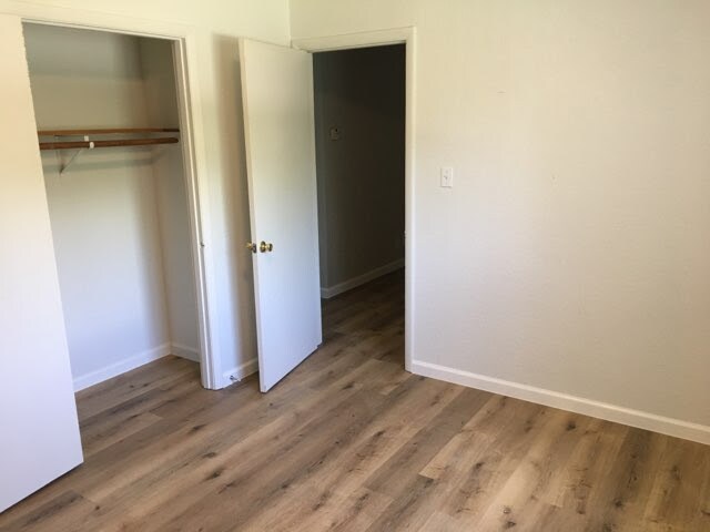 Building Photo - 318 Siebenman St