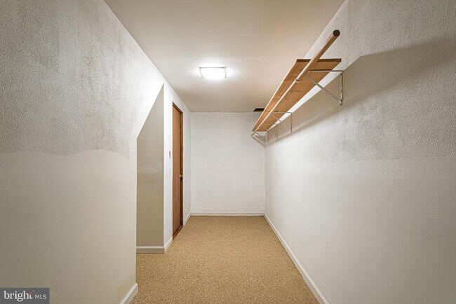 Building Photo - 7 Richards Ridge