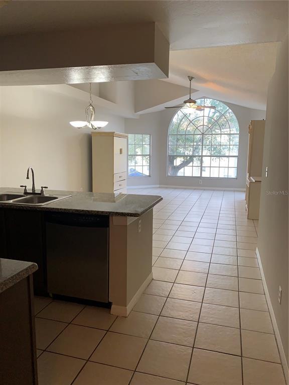 Building Photo - 5015 Laguna Bay Cir