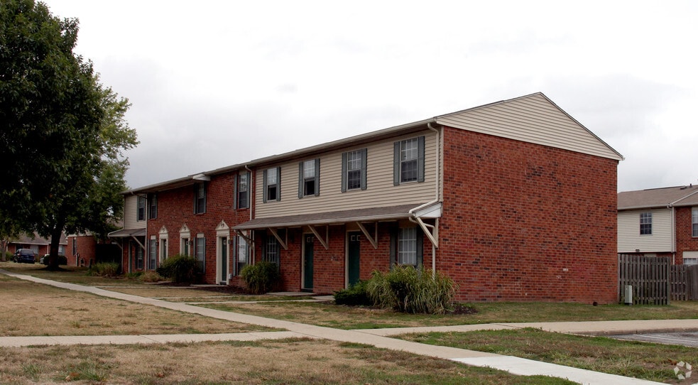 Building Photo - Windsor Park I