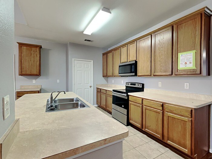 Building Photo - 1105 Chute 1 Ct