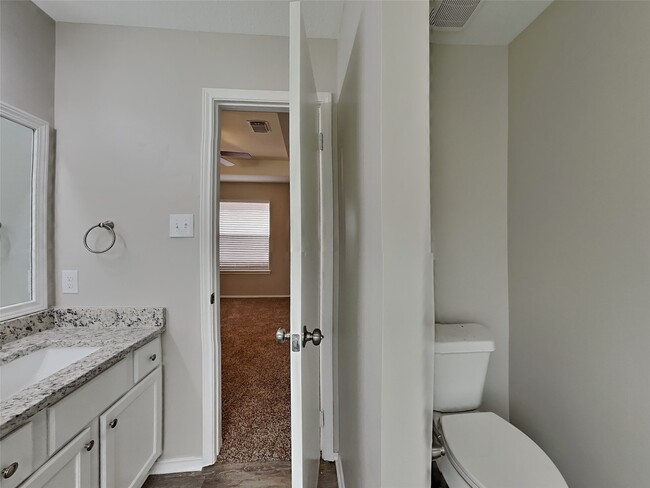 Building Photo - 20110 18th Fairway Dr