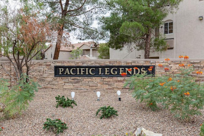 Building Photo - HENDERSON 2 BEDROOM, 2 BATH CONDO IN GATED...