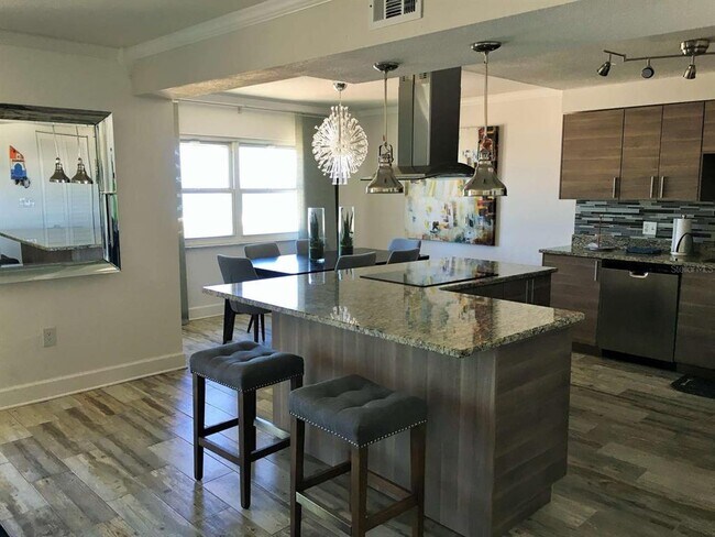 Building Photo - 5000 Gulf Blvd