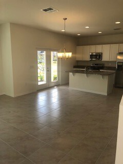 Building Photo - BIG 3/2.5 Home + 2 CAR GARAGE